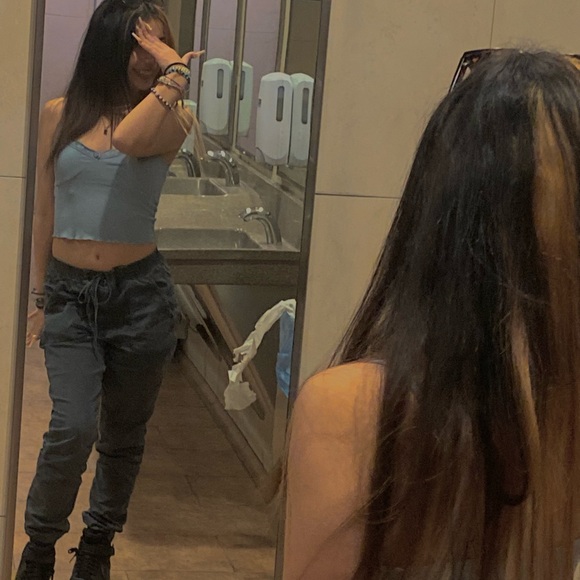 Meet your Posher, Gia - Picture 4 of 15